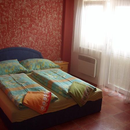 Penzion Orion Hovorany Экстерьер фото